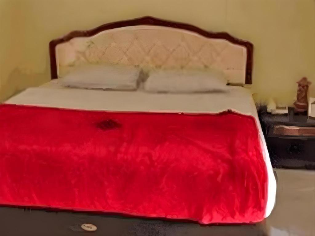 Hotel Batik Джокьякарта Экстерьер фото